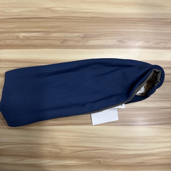 lululemon athletica Accessories - lululemon athletica Navy Blue Hair Wrap